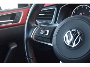 Volkswagen Polo 2.0TSI GTI LED/18 Inch/PDC/Carplay