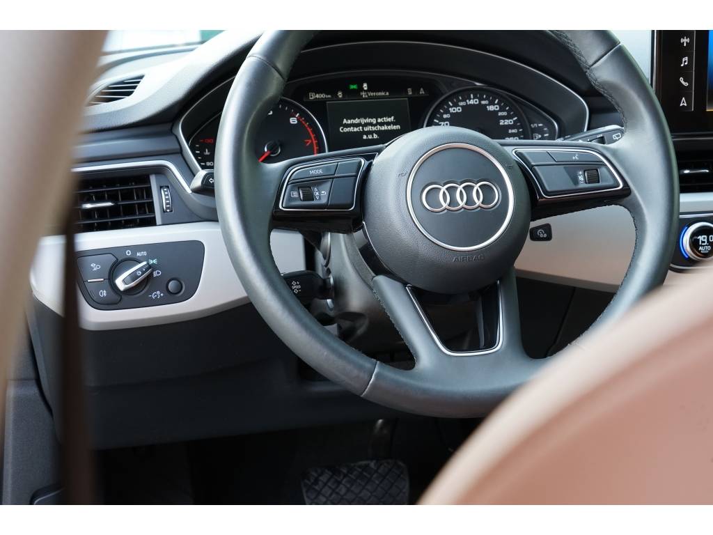 Audi A4 Avant 35TFSI Advanced Pano/Leer/Trekhaak