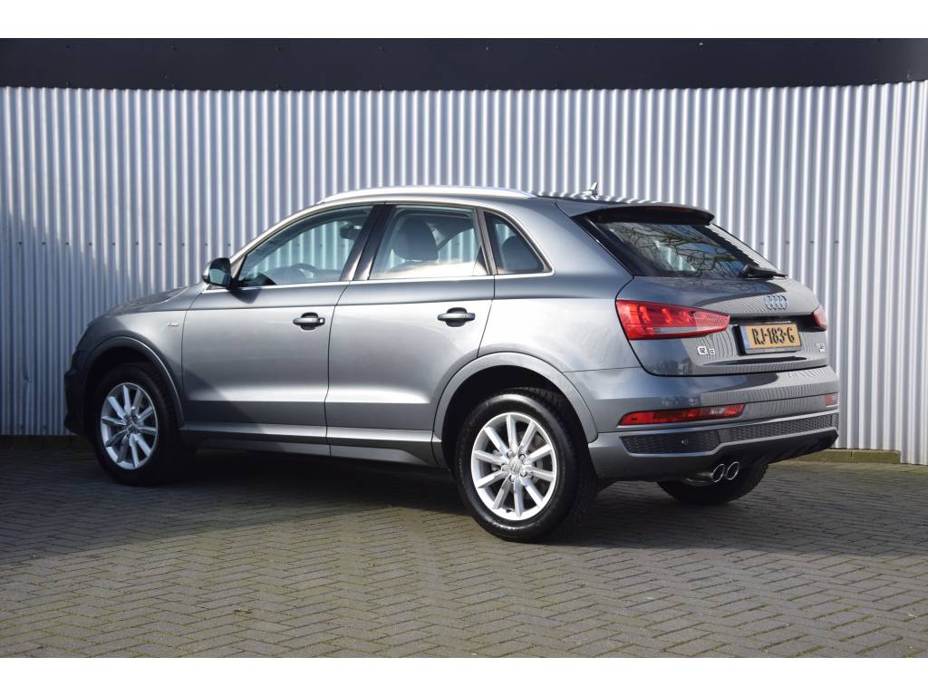 Audi Q3 1.4TFSI S-Line Adrenalin Navi/Xenon/PDC/Camera