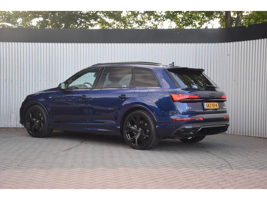 Audi Q7 55TFSI-e quattro S-Line Pano/Luchtvering/B&O/22 In