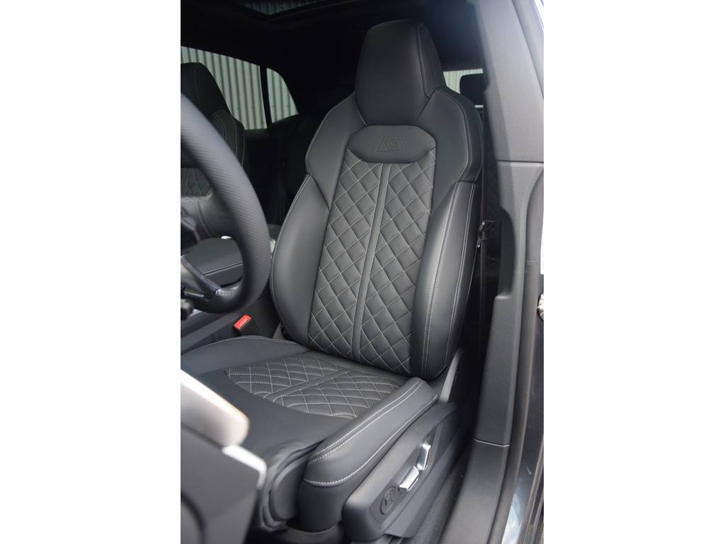 Audi Q8 60TFSIe quattro RS Stoelen/4Wielsturing/23Inch