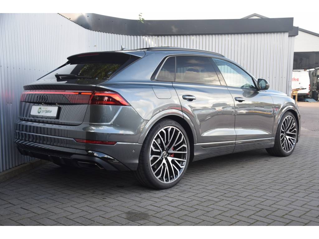 Audi Q8 60TFSIe quattro RS Stoelen/4Wielsturing/23Inch