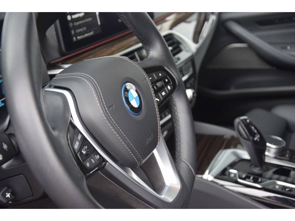 BMW 5-Serie 545e xDrive Business Plus LaserLED/HarmanKardon/Co