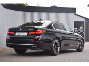 BMW 5-Serie 545e xDrive Business Plus LaserLED/HarmanKardon/Co