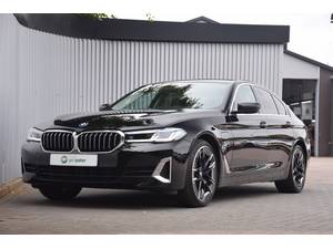 BMW 5-Serie 545e xDrive Business Plus LaserLED/HarmanKardon/Co