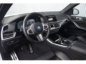 Bmw X5 xDrive45e M-Sport Laser/Pano/Luchtvering/AdaptiveC