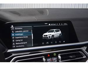 Bmw X5 xDrive45e M-Sport Laser/Pano/Luchtvering/AdaptiveC