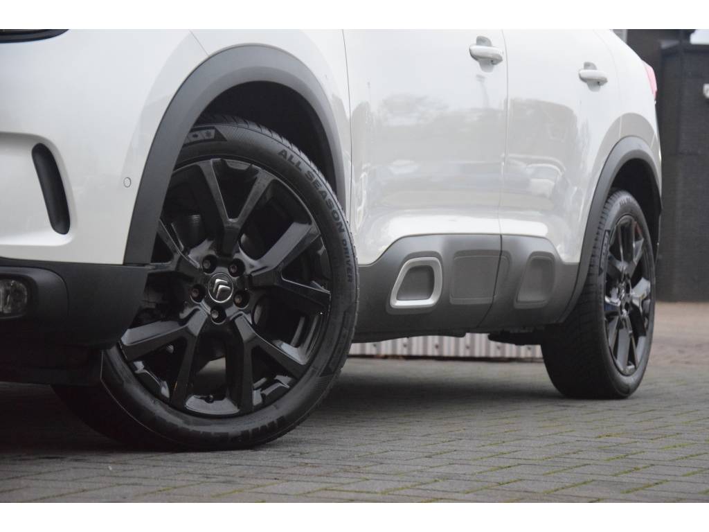 Citroen C5 Aircross 1.2 PureTech Shine Pano/Leer/LED/19 Inch/360 Camer