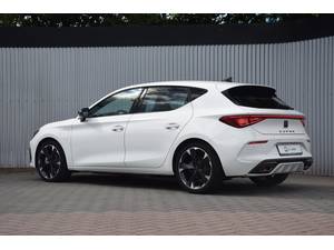 Cupra Leon 1.4 e-Hybrid Essential Limited Navi/LED/Keyless/Ad