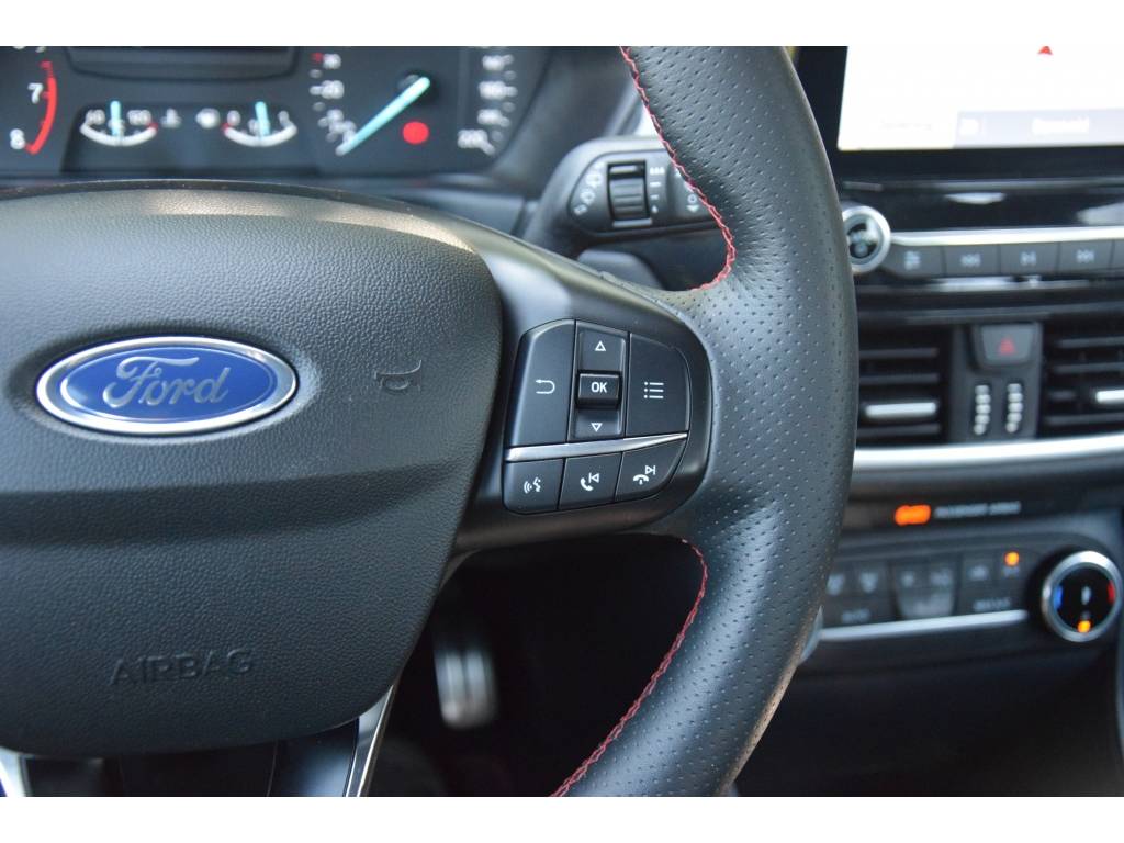 Ford Fiesta 1.0 EcoBoost ST-Line LED/Navi/PDC