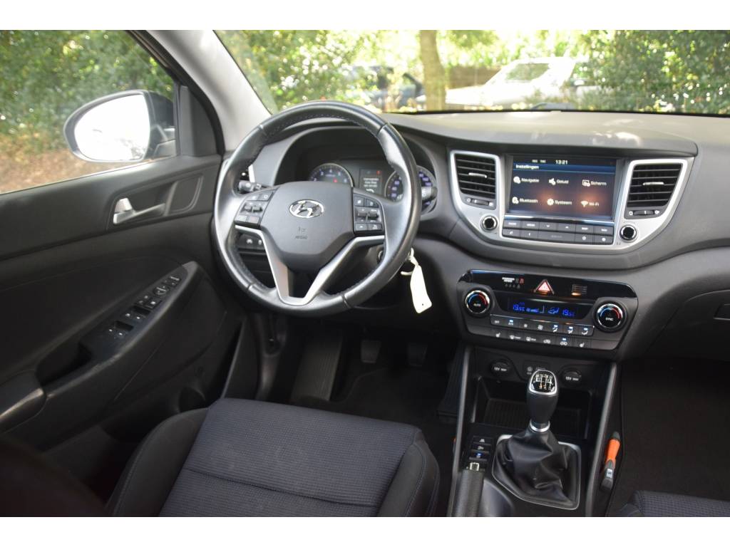 Hyundai Tucson 1.6GDi Comfort Navi/Clima/PDC/Camera