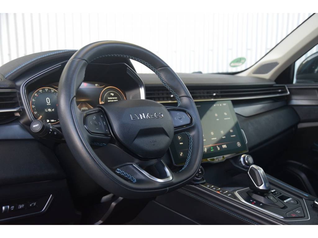 Lynk&Co 01 1.5 PHEV Plug-In Navi/Pano/Adaptive/Keyless/Camera