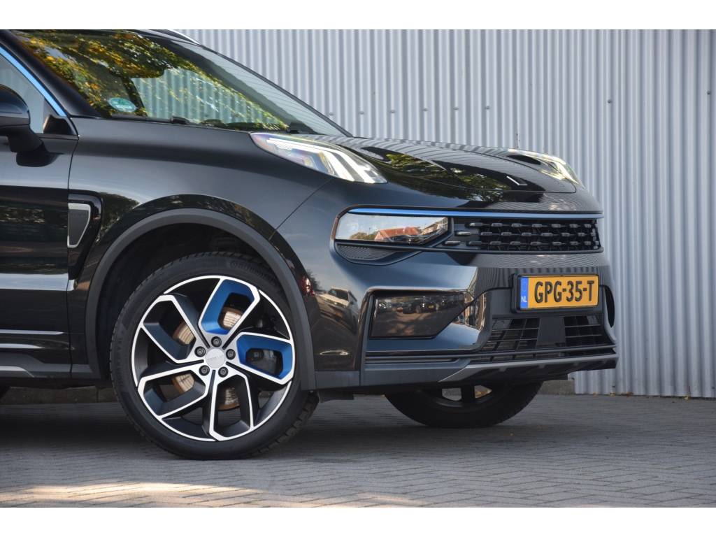 Lynk&Co 01 1.5 PHEV Plug-In Navi/Pano/Adaptive/Keyless/Camera