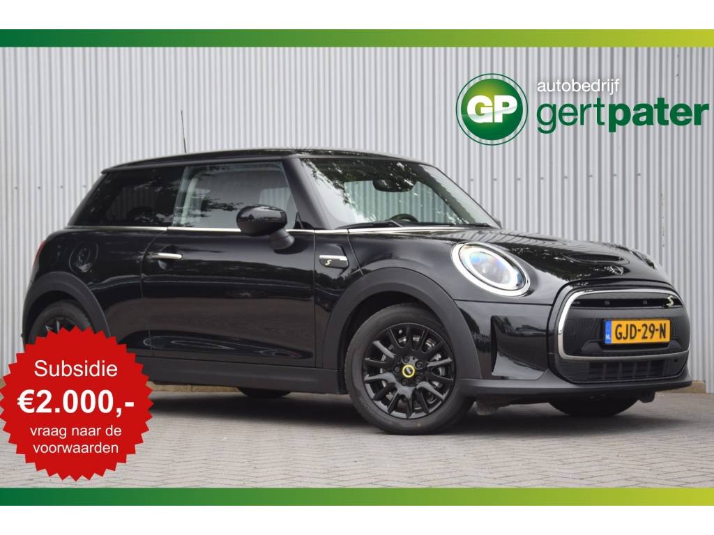 Mini Cooper Classic 33kWh LED/Navi/PDC/ Slechts 68km gereden!