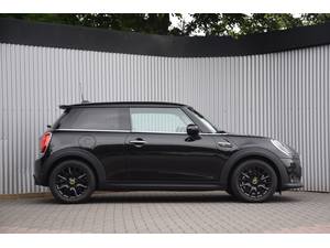 Mini Cooper Classic 33kWh LED/Navi/PDC/ Slechts 68km gereden!