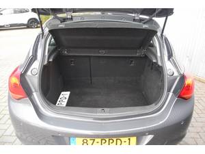 Opel Astra 1.4 Turbo Cosmo Trekhaak/Navi/PDC/Clima/Bluetooth