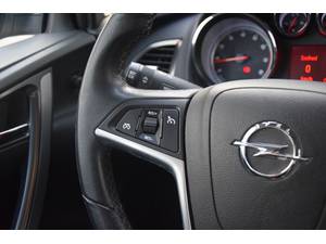 Opel Astra 1.4 Turbo Cosmo Trekhaak/Navi/PDC/Clima/Bluetooth