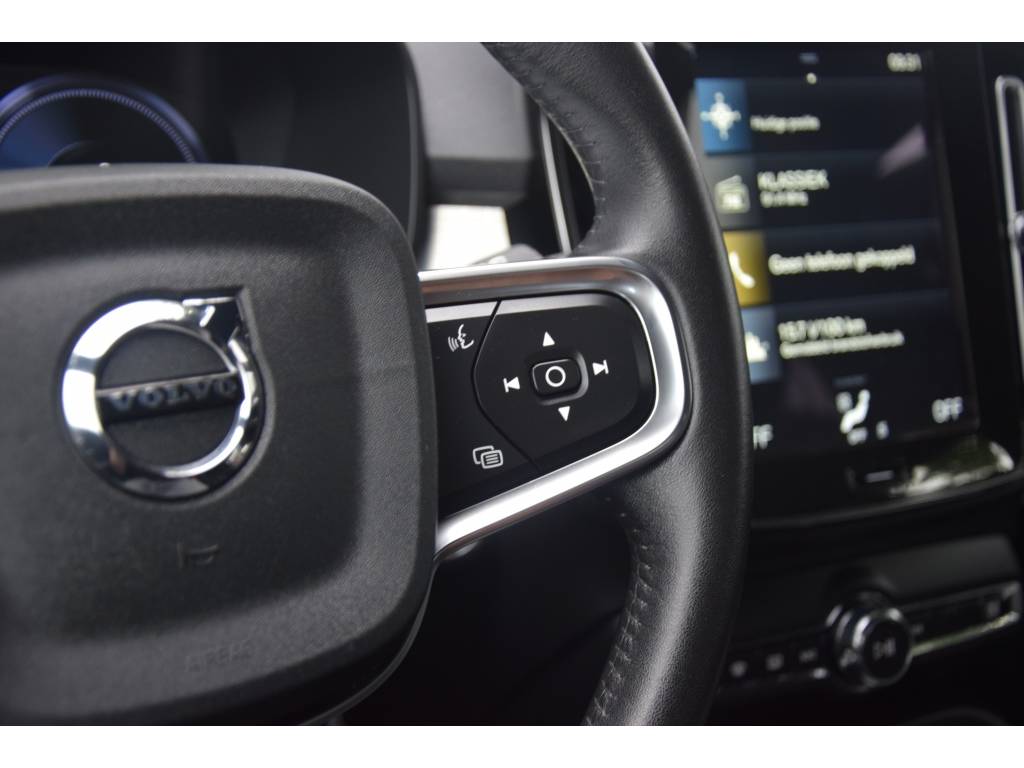 Volvo XC40 T5 Recharge 262PK Inscription Expression Navi/LED/