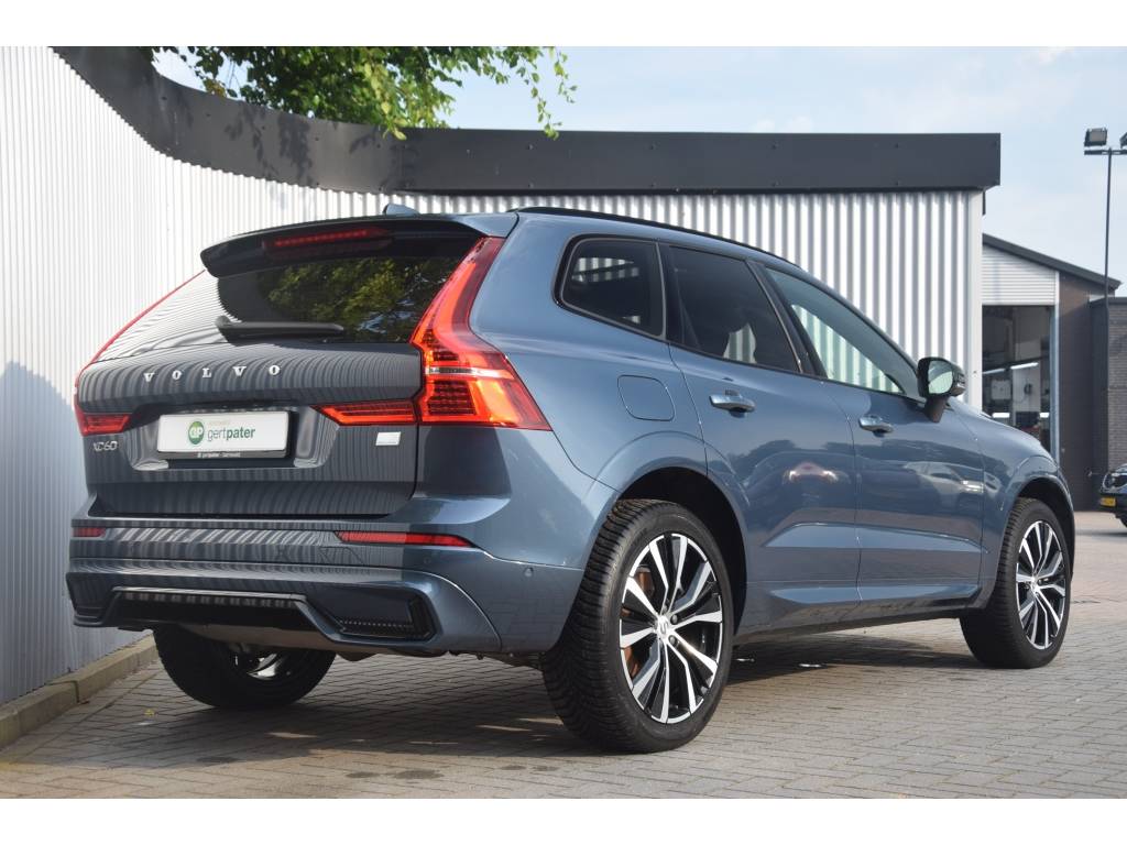 Volvo XC60 T6 AWD Ultimate Dark Leer/HarmanKardon/HeadUp/Pano