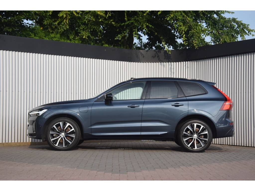 Volvo XC60 T6 AWD Ultimate Dark Leer/HarmanKardon/HeadUp/Pano